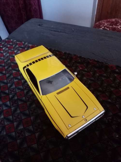 PLYMOUTH ROAD RUNNER DUKES OF HAZARD