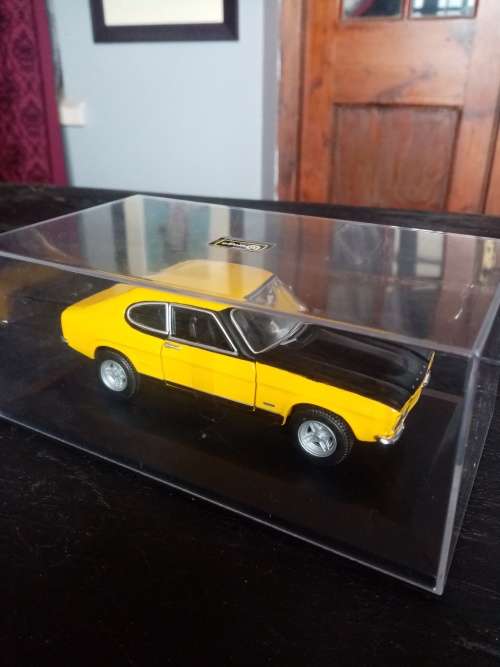 1970 FORD CAPRI BY BBURAGO 1 :32 SCALE