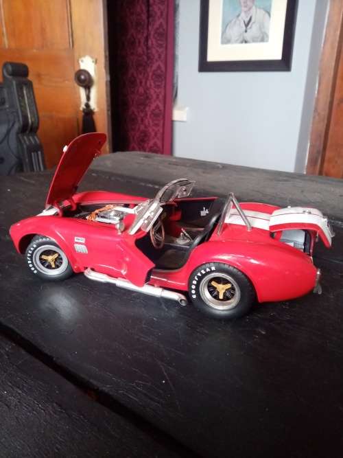 AC COBRA BY SHELBY COLLECTIBLES