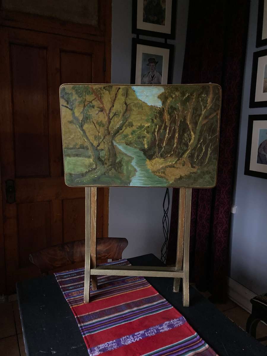 WOODEN WINE TASTING TABLE