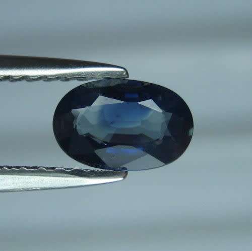 0.34ct CHARMING!!!! - 100% GENUINE Natural BLUE SAPPHIRE - AFRICA
