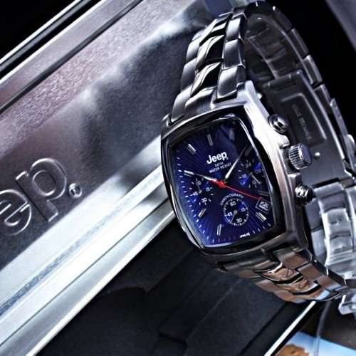 Jeep Men's Blue Face Chronograph - New but selling as secondhand because battery needs replacing