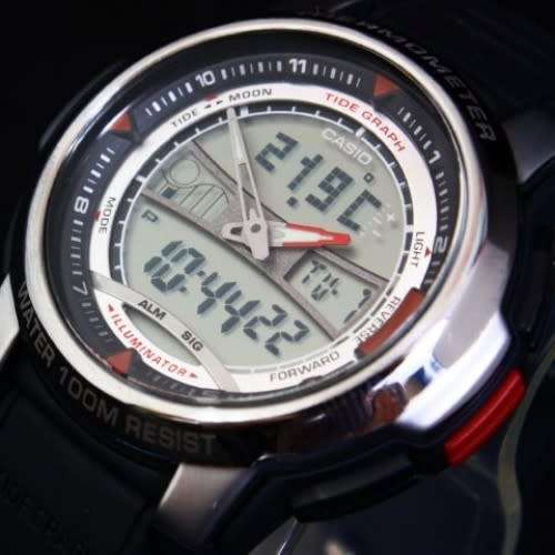 Casio Men's Illuminator - New but selling as secondhand because battery and band needs replacing