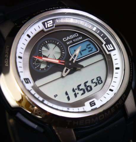 Casio Men's Watch - New but selling as secondhand because battery and band needs replacing