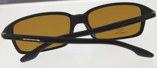 MERCEDES-BENZ Sunglasses - Made in Italy - Carl Zeiss Lenses - R1 Start with NO Reserve