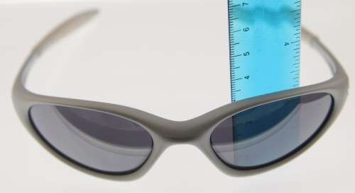 OAKLEY Sunglasses - Made in USA - R1 Start with NO Reserve