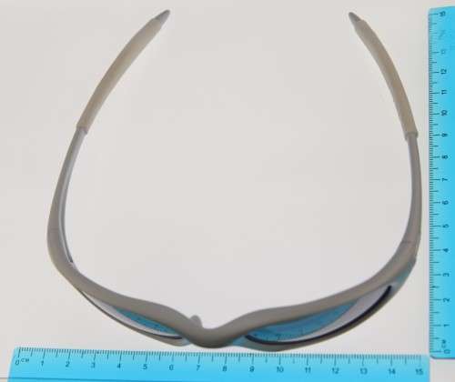 OAKLEY Sunglasses - Made in USA - R1 Start with NO Reserve