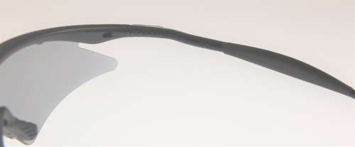 OAKLEY Sunglasses - Vented - Made in USA - R1 Start with NO Reserve