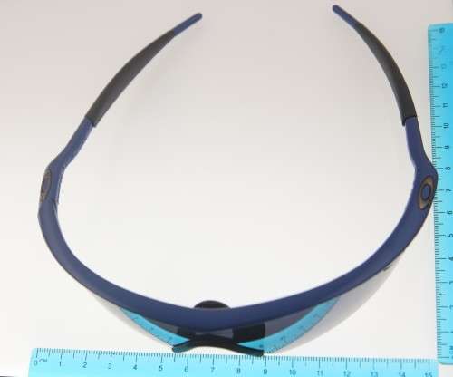 OAKLEY Sunglasses - Made in USA - Unilens - R1 Start with NO Reserve