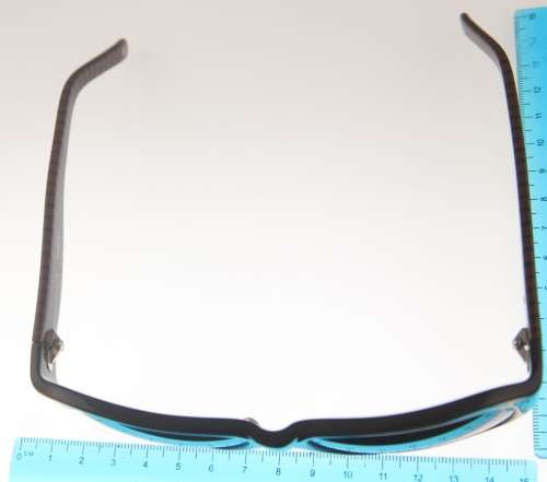 GUESS Sunglasses - R1 Start with NO Reserve