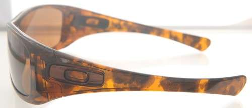 OAKLEY Sunglasses - Made in USA - SPECIAL - R1 Start with NO Reserve