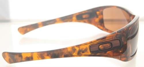 OAKLEY Sunglasses - Made in USA - SPECIAL - R1 Start with NO Reserve