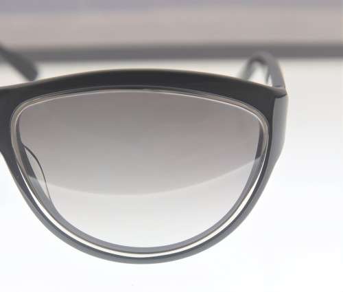 MARC JACOBS Sunglasses - Made in Italy - R1 Start with NO Reserve