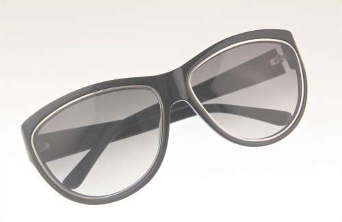 MARC JACOBS Sunglasses - Made in Italy - R1 Start with NO Reserve