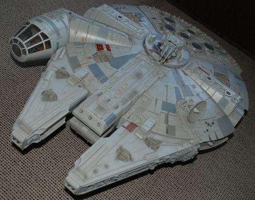 Star Wars Millennium Falcon Toy Model