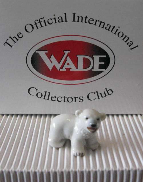 Wade Baby Polar Bear Set 6 from 1956 Polar Set - Value @ $37