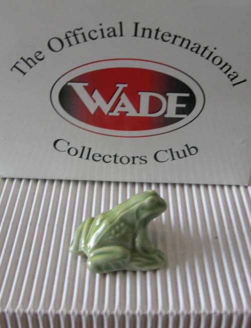 Wade Animates Crackers 1973 to 1975 Green Bull Frog - Value @ $10
