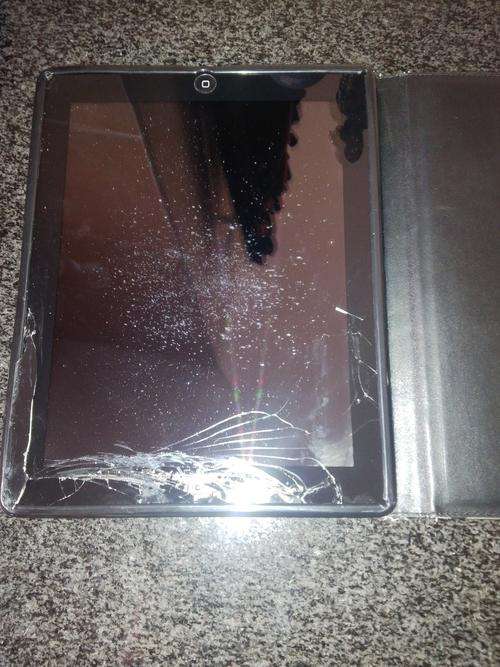 Apple Ipad 2 32GIG wifi and 3G ( Please Read )