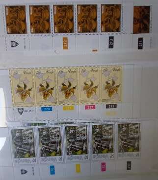 Venda 1979-88 Cly Blks / Strips in one album, VF UM