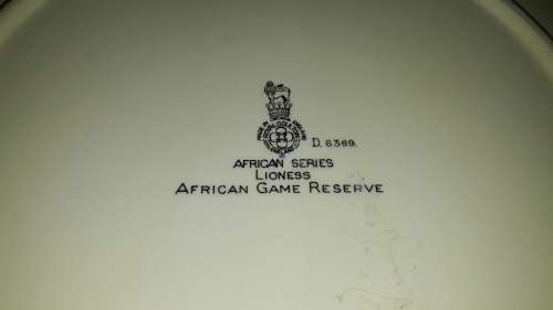 Stunning Royal Doulton African Series plate