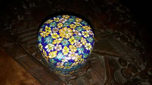 Chinese ornament with floral decoration