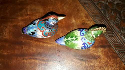 Pair of decorative birds
