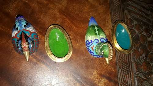 Pair of decorative birds