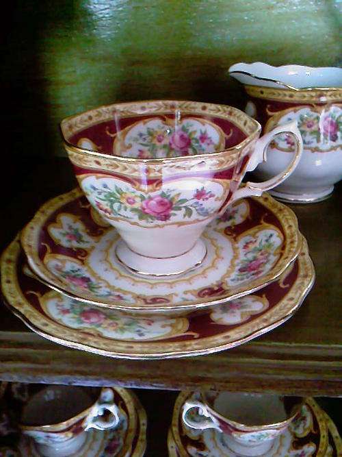 Royal Albert "Lady Hamilton" trio