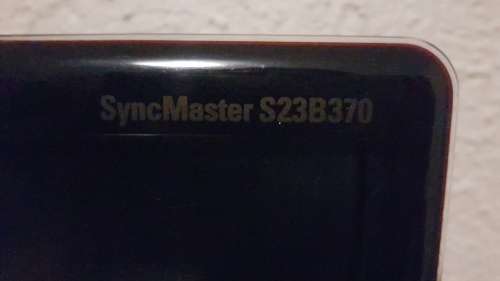 Samsung SyncMaster S23B370 LED 23 Inch Monitor only power and hdmi cables