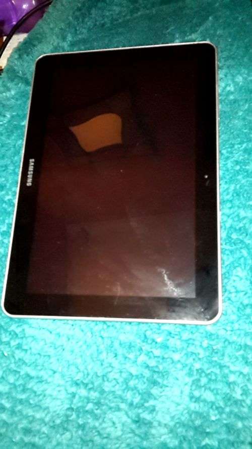 Samsung Tab 10.1" Model - P7500