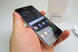 Brand new condition Samsung Galaxy A3 2016 Gold color