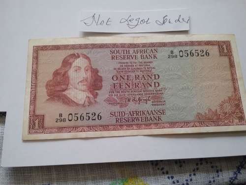 ***GREAT*** TW DE JONGH EEN / ONE RAND NOTE IN NEAR PERFECT CONDITION. SERIAL B298-056526.
