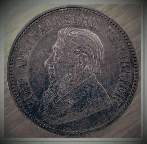 RARE - ZAR*** 1897 KRUGER HALF CROWN / 2.5 SHILLING : MINTAGE ONLY 149160 *** SCARCE. .925 SILVER.