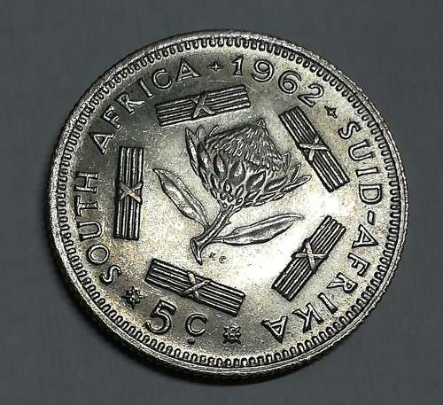 SILVER 1962 FIVE CENT COIN IN UNCIRCULATED CONDITION *** SEALED IN ZIPLOCK BAG.