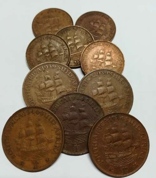 1939 PENNIES (X2), 1944 PENNIES (X3) + 1946 HALF PENNIES (X5) ** UNION OF SOUTH AFRICA BID PER COIN.
