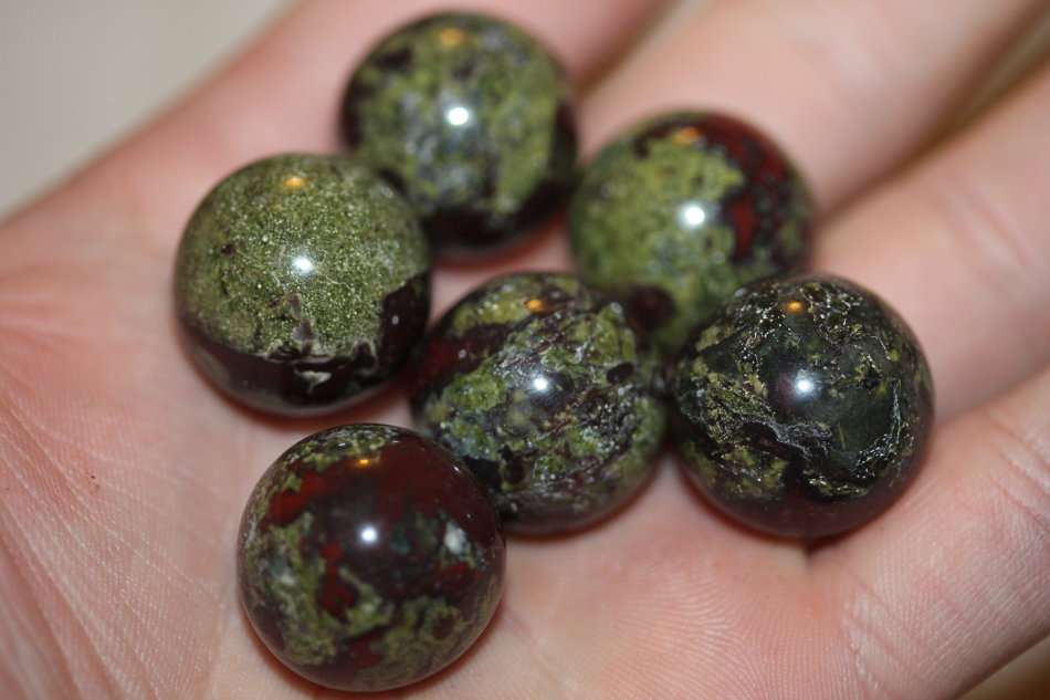 Dragon Bloodstone Ball