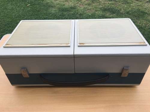 Phillips phonogram (Model AG4956W-00)