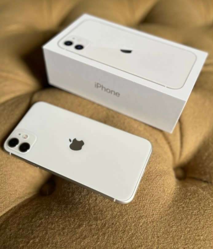 iphone 11 white 64 gb