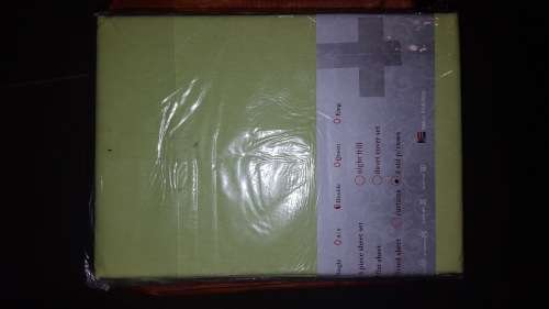 3 color of 4pcs bed sheet set