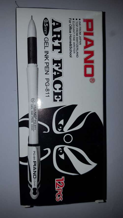 PIANO GEL INK PEN BLACK  BIDDING FOR 12 PENS