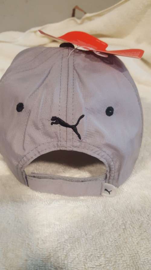 Puma one size major leagur baseball cap--grey