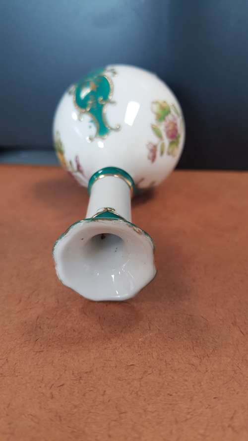 oriental green flower smart vase
