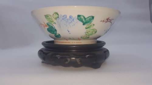 Antique chinese bird and flower bowl
