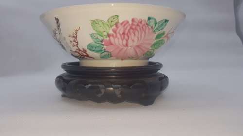 Antique chinese bird and flower bowl