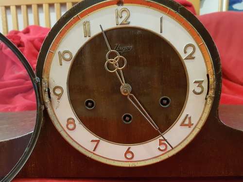 vintage Urgos mantle clock