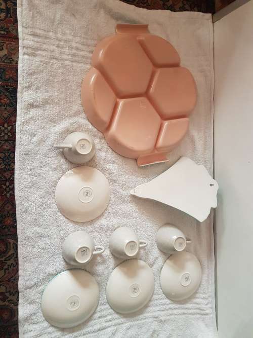 lot of POOLE  pottery items