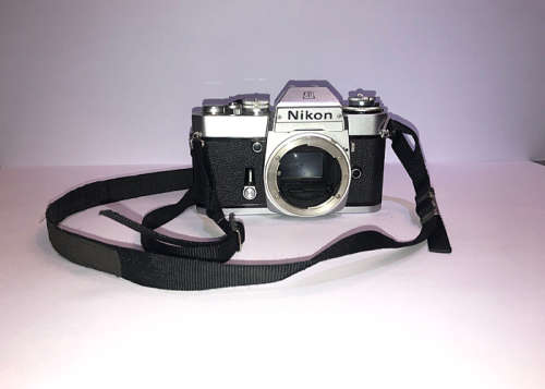 NIKON EL 2,  35 mm SLR CAMERA BODY