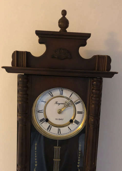 ANTIQUE WALL CLOCK 31 DAYS WINDING, WITH PENDULUUM