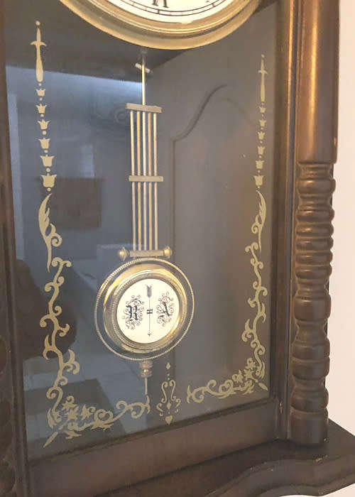 ANTIQUE WALL CLOCK 31 DAYS WINDING, WITH PENDULUUM