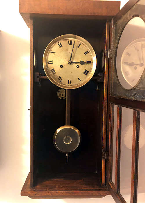 ANTIQUE GUSTAV BECKER WALL CLOCK CIRCA 1900 WORKING